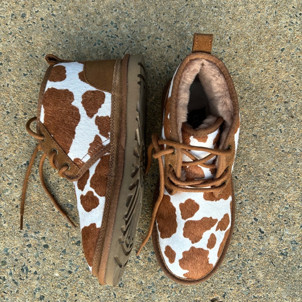UGG Neumel Calf Hair Tan Cow Print Lace Up Fur Lined Booties Size 8